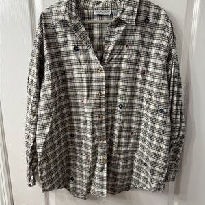 Cabin Creek Black and White Floral Plaid Button Down Shirt